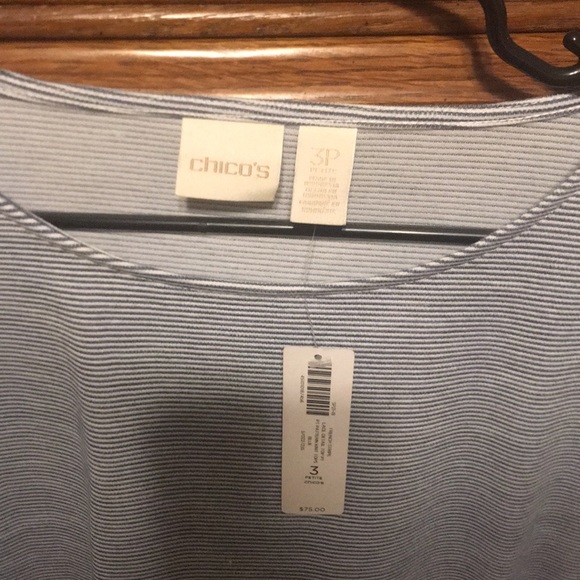 Top - Picture 2 of 2